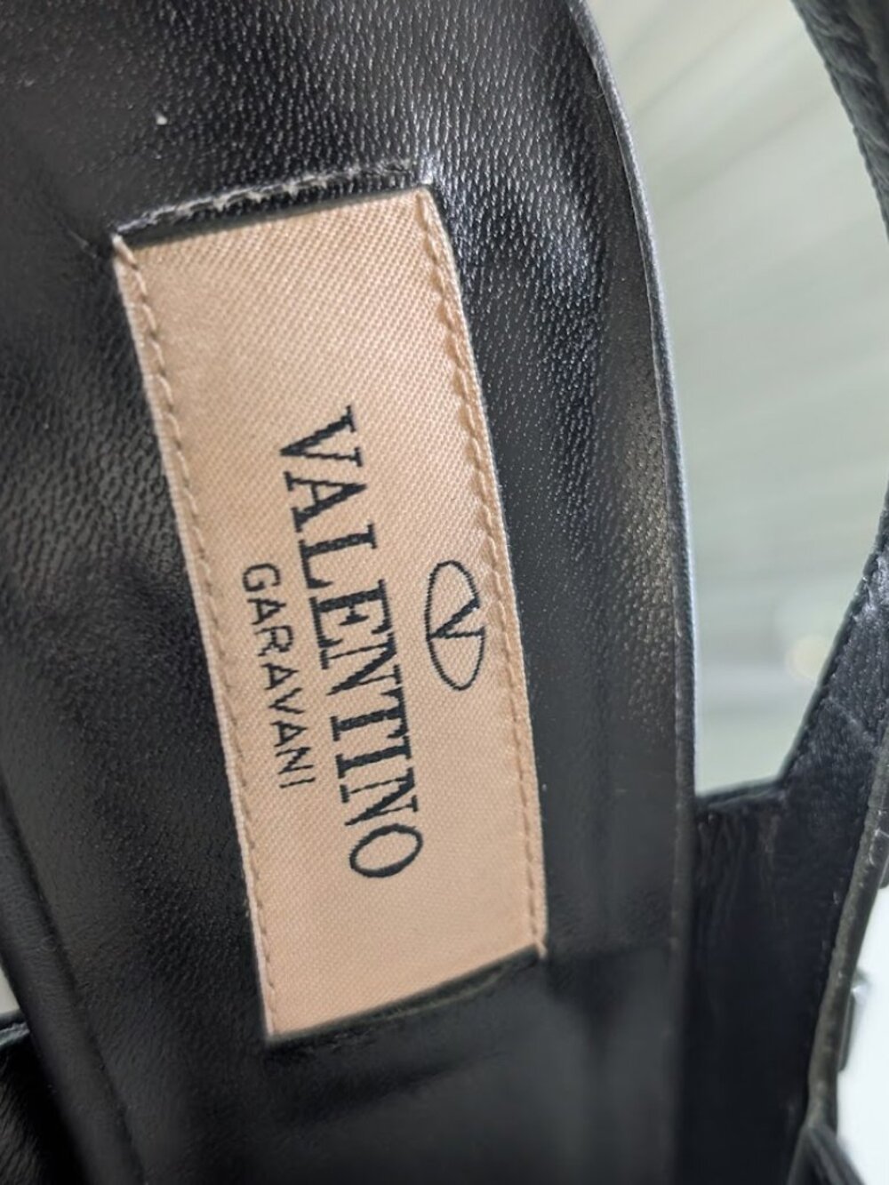 Valentino Garavani Rockstud Ankle Strap Leather Noir Black Size 38 Women - Picture 3 of 16